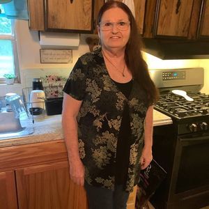 Meet your Posher, Sandra